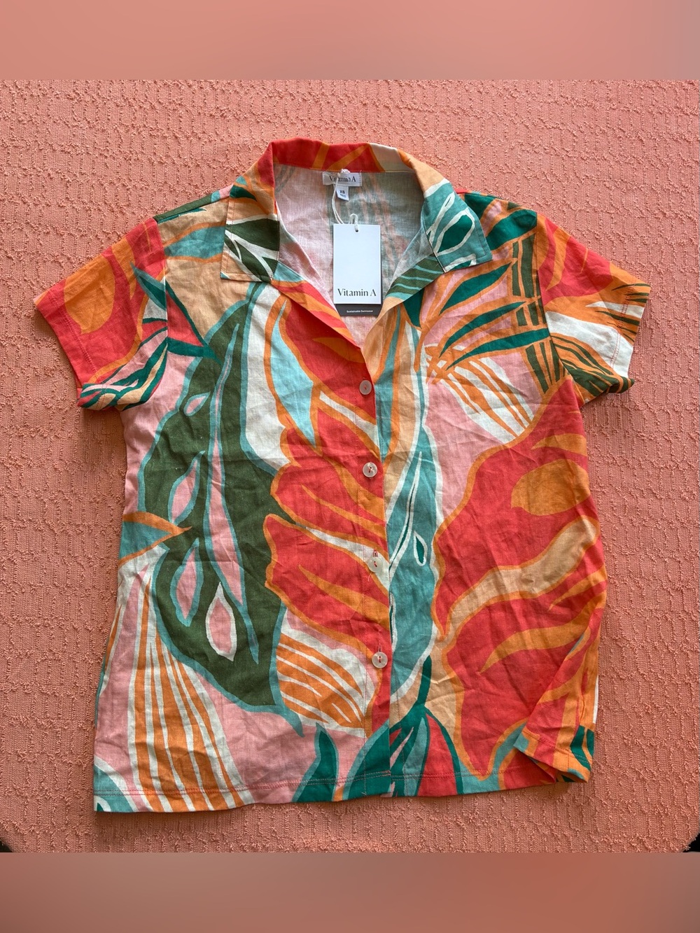 Vitamin a Women's Short
Sleeve
Cover up Shirt Multi Floral
Print
XS